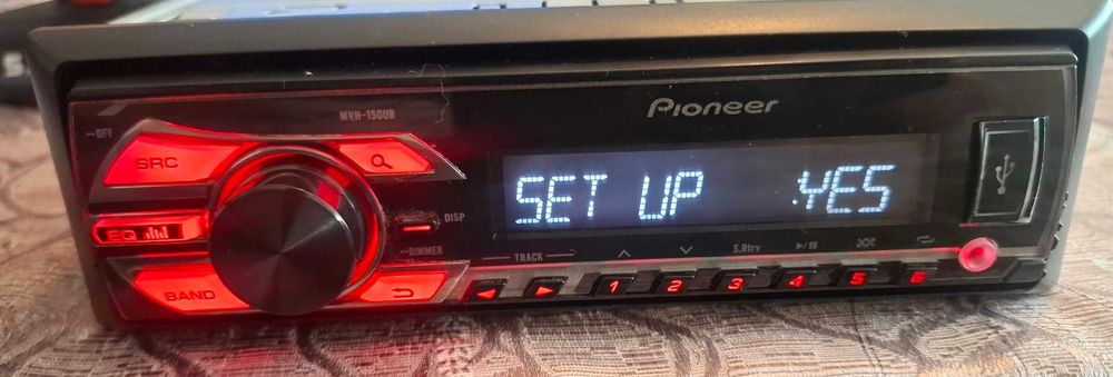 Pioneer MVH-150UB Авто радио