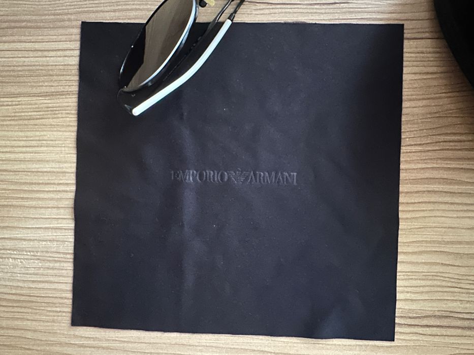 Слънчеви очила Emporio Armani/Prada/RayBan/GUCCI/EmporioArmani