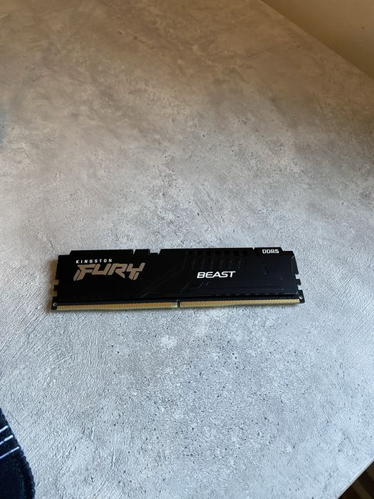 Продам озу DDR5 8Gb