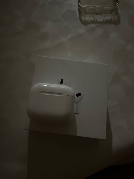 apple airpods 3 наушник
