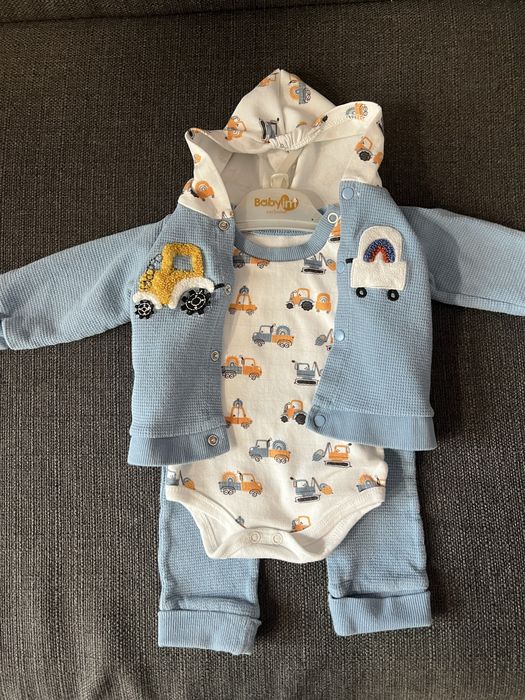 Бебешки дрешки за момче