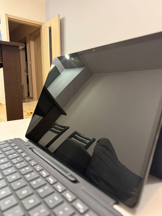 Microsoft Surface Pro 8 – Graphite