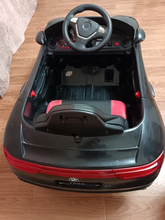 Детская машинка.