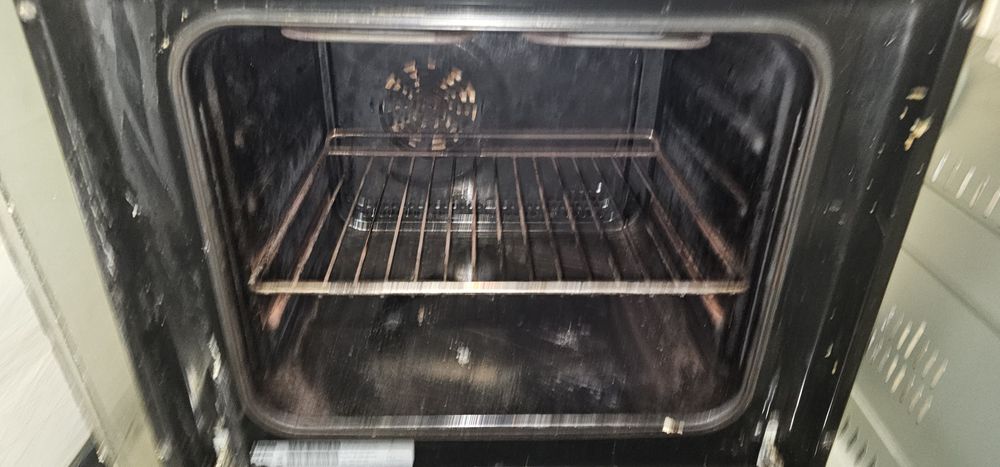 Готварска печка zanussi керамичен плот