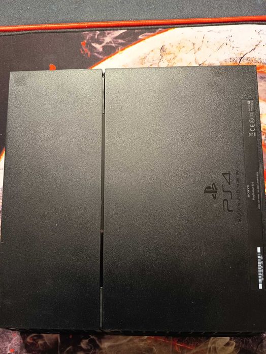 Consola PS4 Fat 2 TB HDD, Controller + 3 Jocuri Cadou