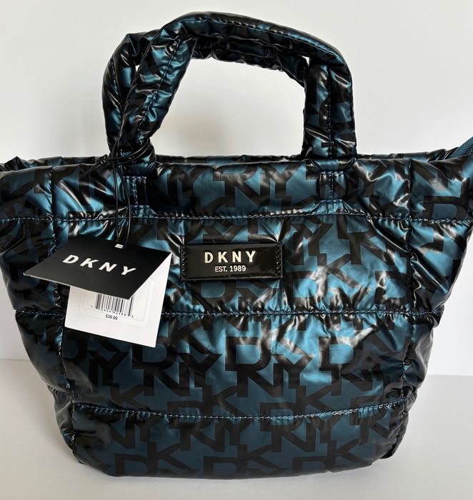 DKNY Tote Bags/ Несесери