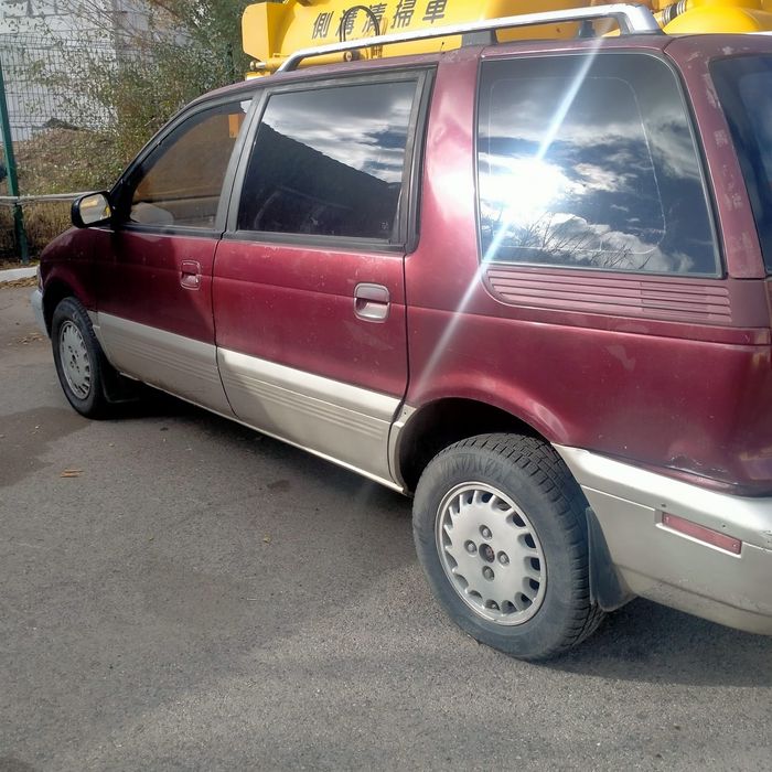 Mitsubishi Chariot - Митсубиси Шариот 2л 1992