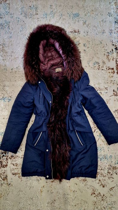 Продаётся парка женская