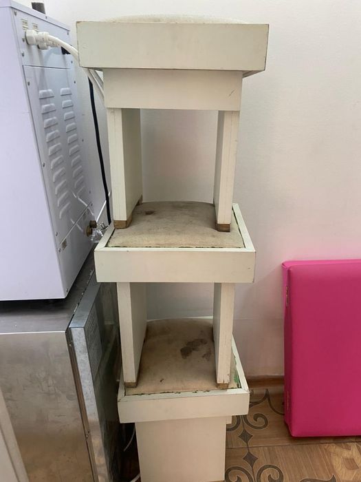 Стол кухонный со стульями