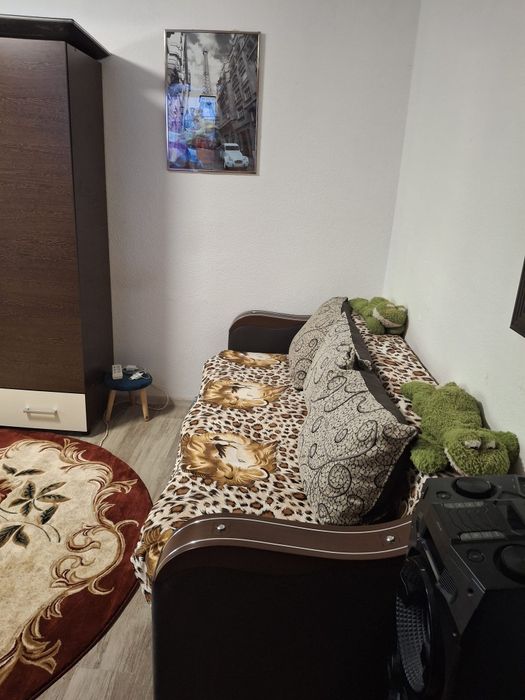 Vând apartament cu o camera