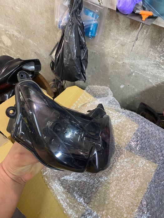 Затъмнен фар  за Ямаха Аерокс