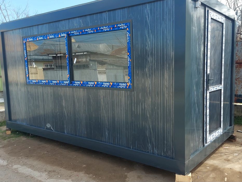 Vand container tip fast-food