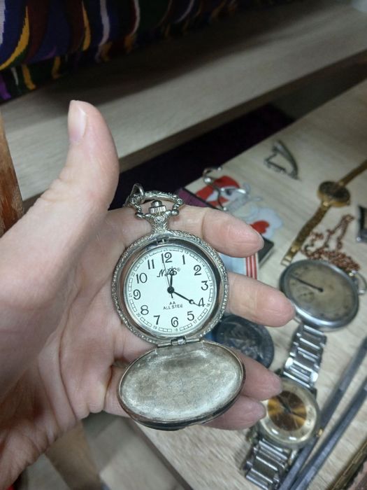 Карманные часы в хорошем состоянии