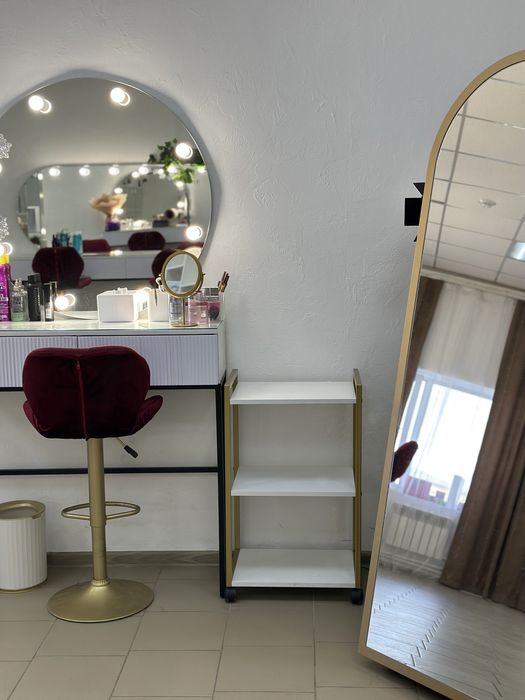 Сдается столик в АРЕНДУ