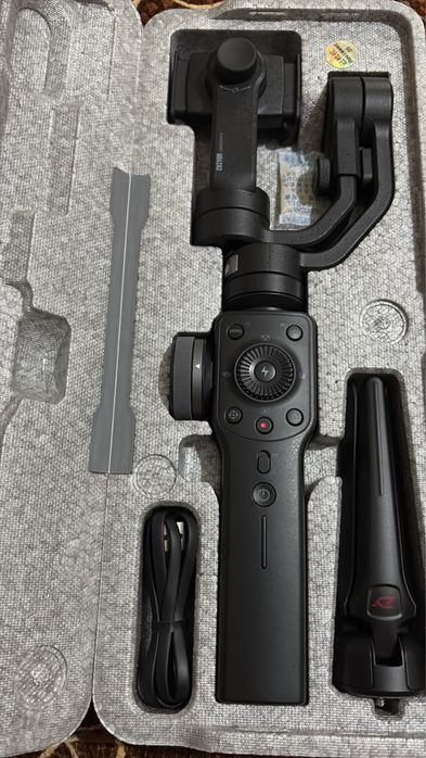 Стабилизатор Zhiyun smooth-4