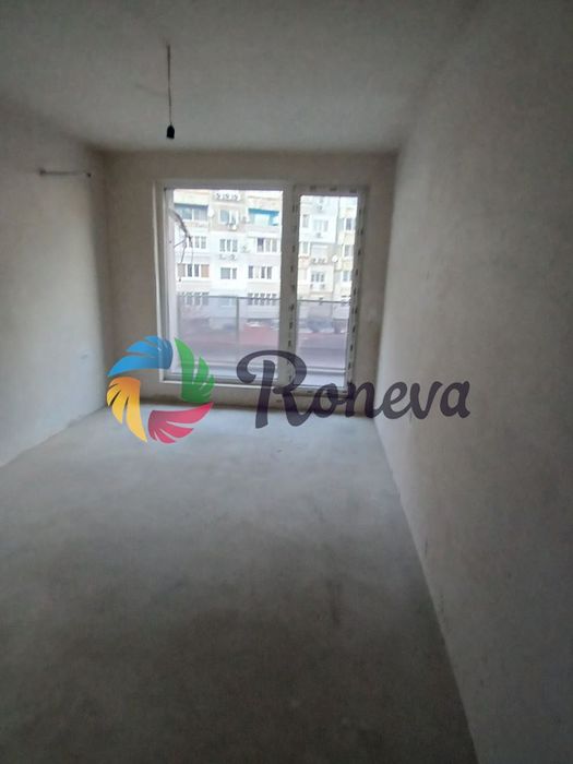 Продава се Двустаен апартамент в Варна, Лятно кино Тракия - 52 кв.м за 1324 €/кв.м - Снимка #1