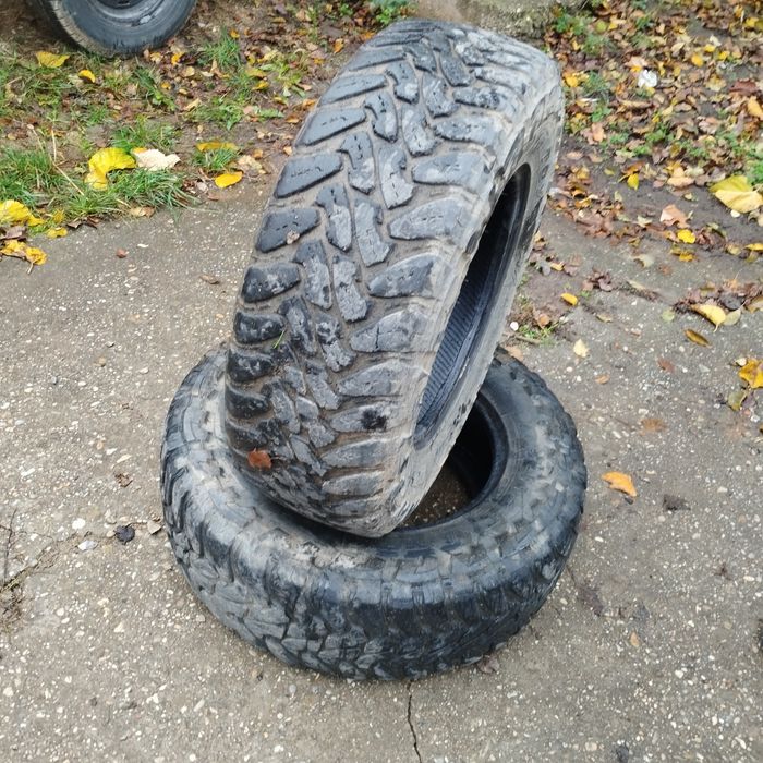 Toyo Open Country 265 70 R17