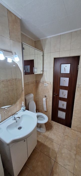 Apartament de închiriat cu două camere, confort 1. Apartament de află în cartierul Tudor ( Corina)