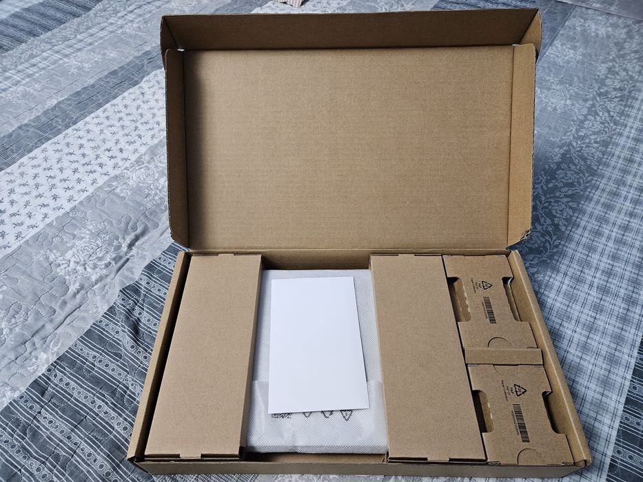 Samsung Galaxy Chromebook Go