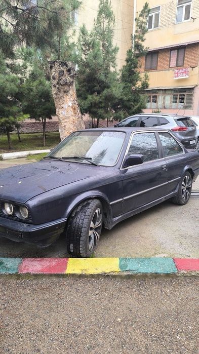 BMW E30 купе 1986