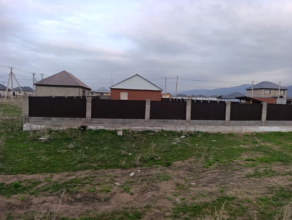 Продам участок возле нового роддома