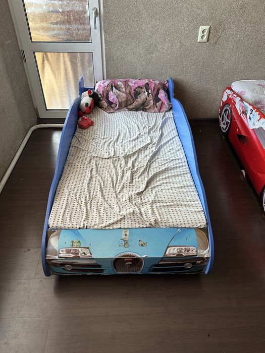 Продам 2 детские кровати