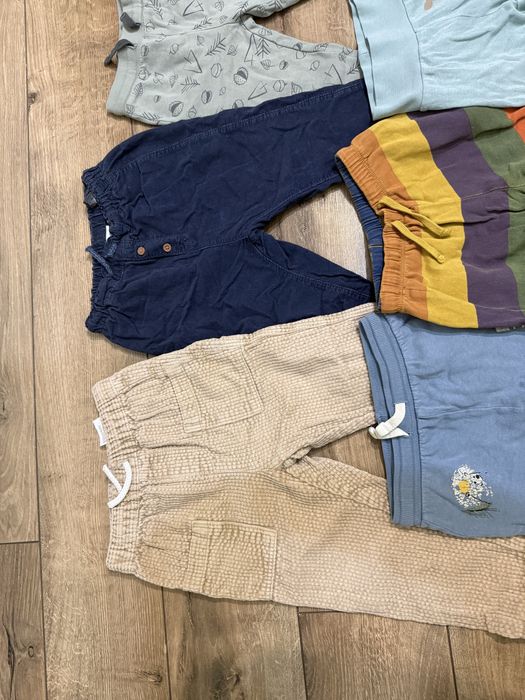 Lot haine baiat marimea 92 - body-uri si pantaloni