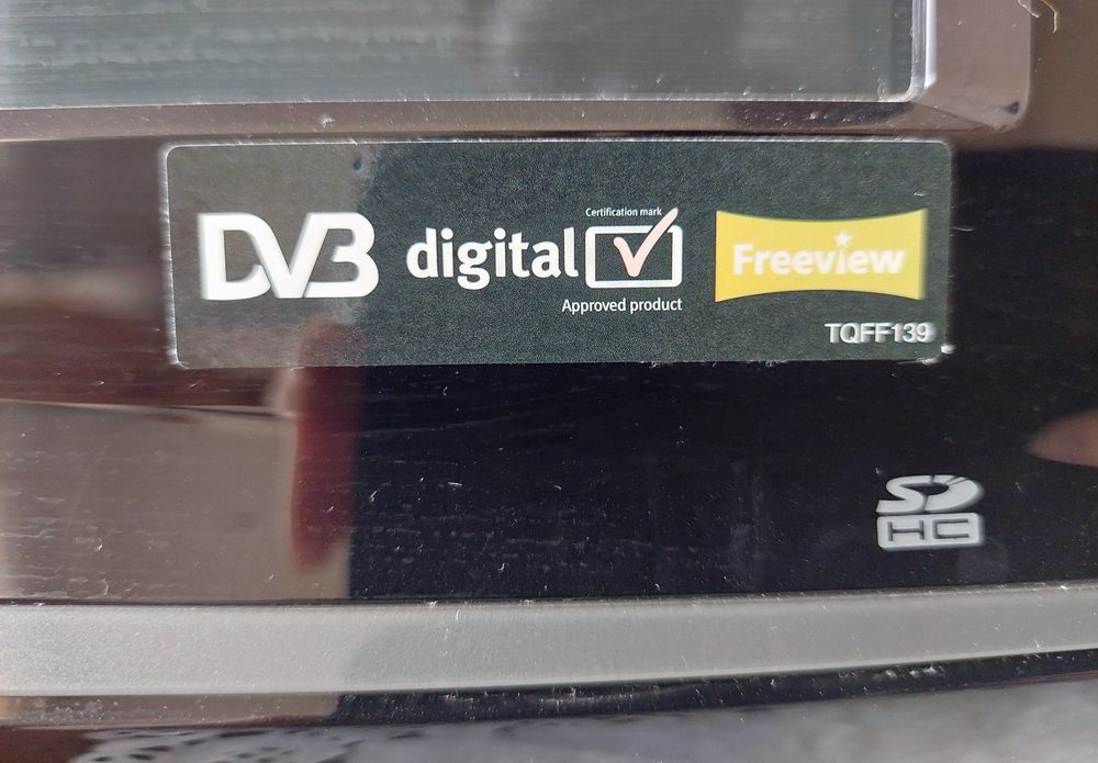 Panasonic TQFF139 37"