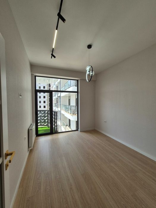 Продается новая 3-комнатная квартира в новостройке! С Кадастром!