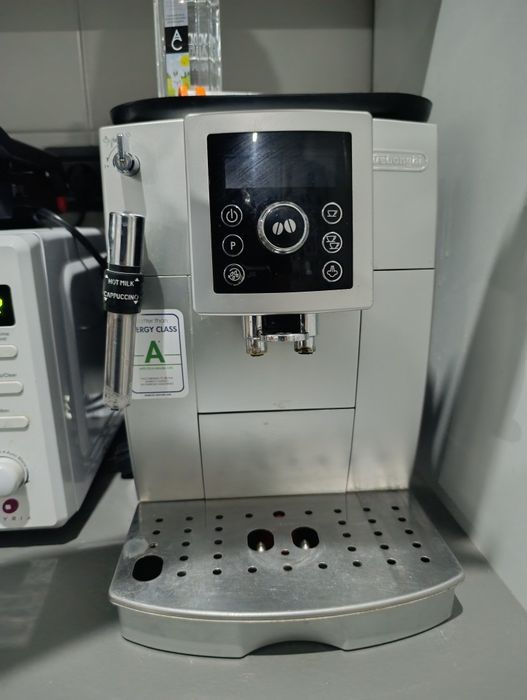 DeLonghi magnifica expresor cafea