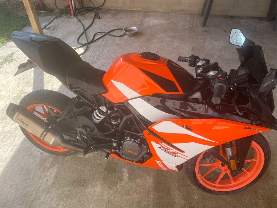 Ktm rc 125 anul 2018
