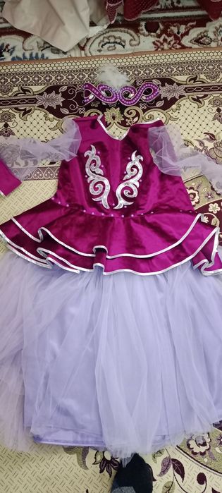 Қазақша киімдер сатылады