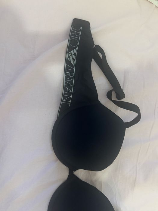 Повдигащ сутиен Armani 75C