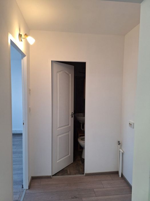 Vând apartament în micro 16