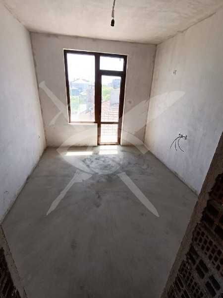 Тристаен апартамент в Поморие 92248