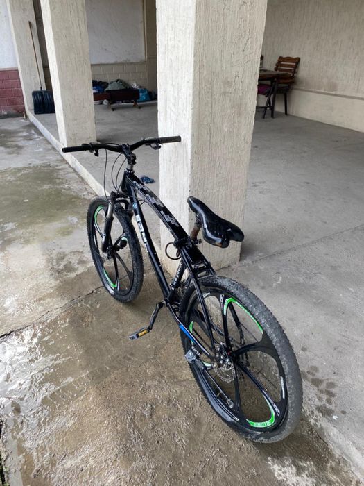 Спортивный велосипед