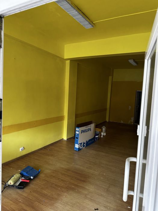 Spatiu comercial de inchiriat zona caprioara