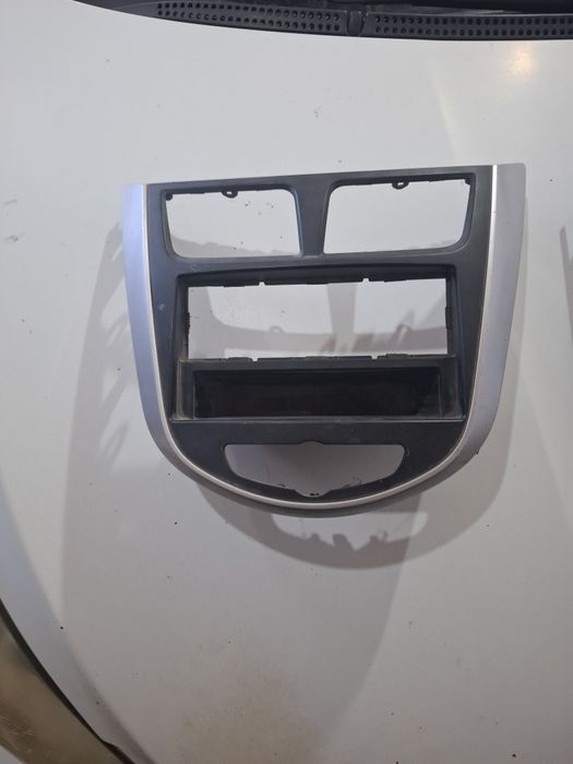 Рамка для магнитолы хюндаи акцент