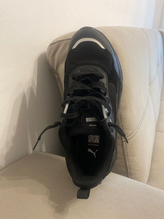 Спортни обувки - обява