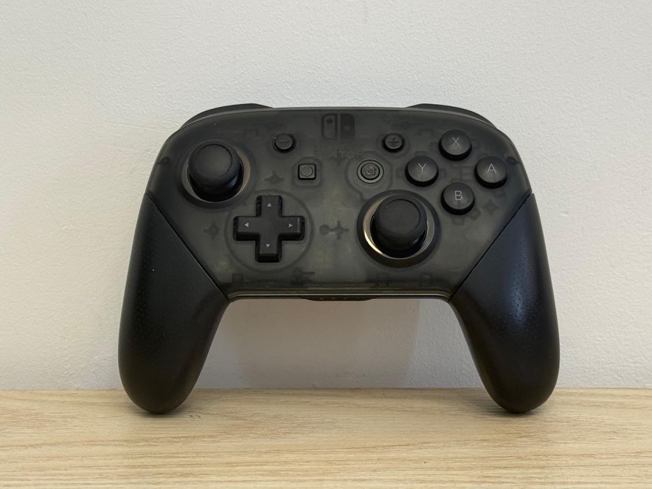 Nintendo switch oled scarlet and violet+Pro controller+Super mario Odyssey