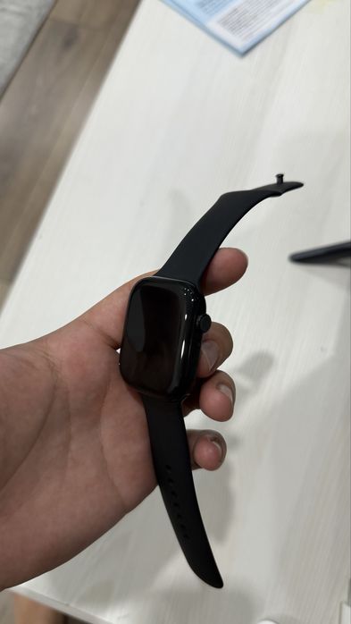 Часы Apple watch 10