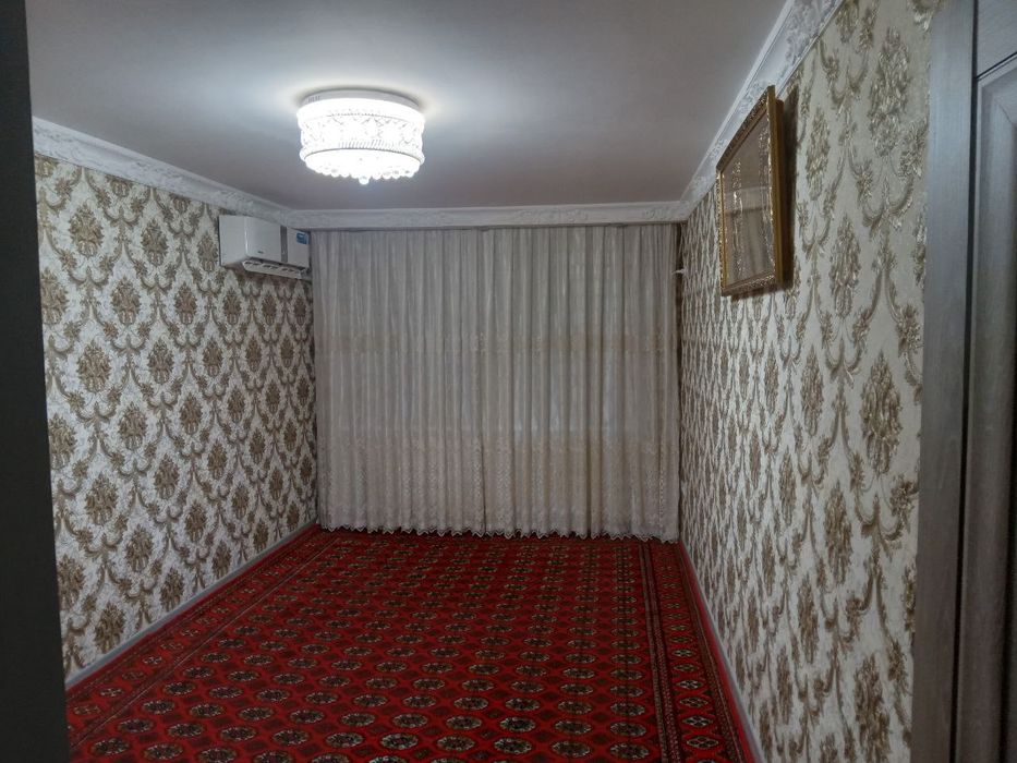 3xonalik kvartira  sotiladi guliverga 3etaj