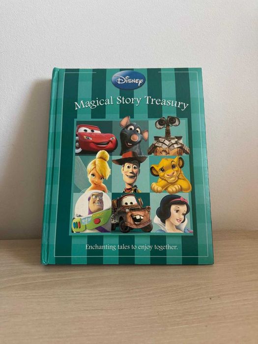 Carte Disney cu 8 povești – Magical Story Treasury, hardcover, engleză, 240 pagini