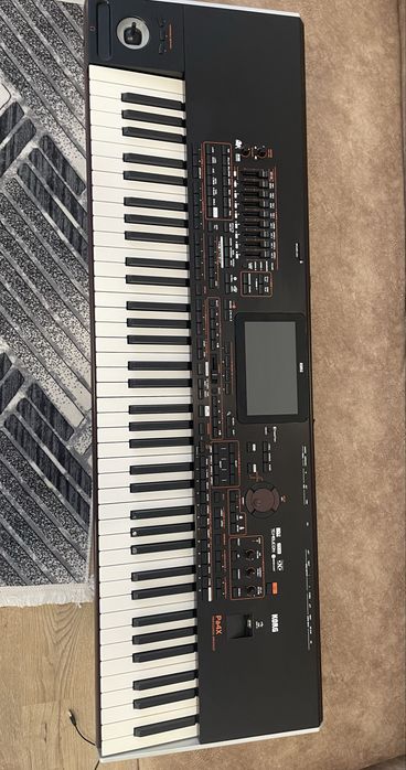 Orga Korg pa4x 76 International