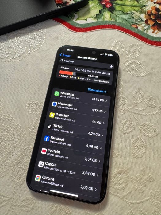 Vând Iphone 15 pro max 256 GB impecabil full box