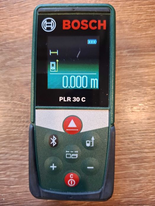 Bosh digital laser PLR 30c Лазерна рулетка