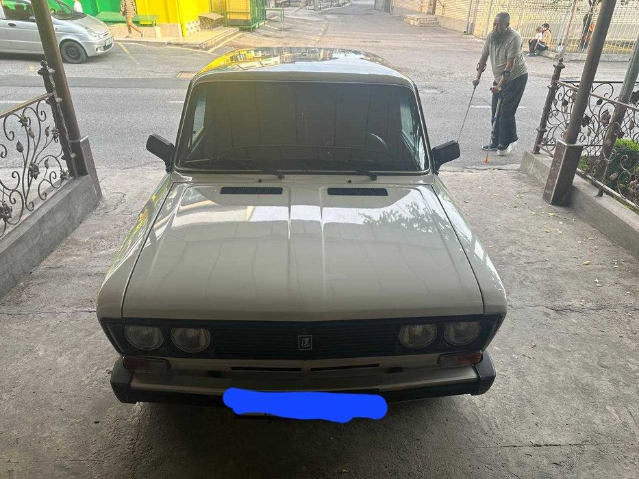 автомобиль ваз 2106