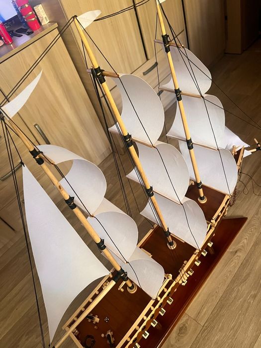 Срочно продам корабль