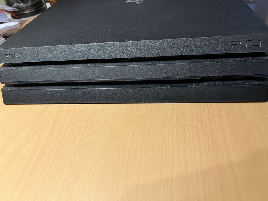 Sony PS4 Pro 1TB 4K HDR