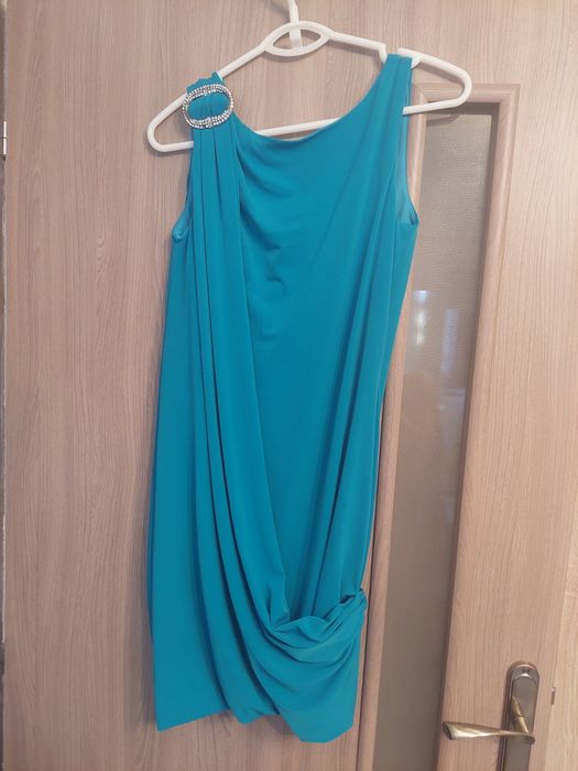 Rochie eleganta scurta